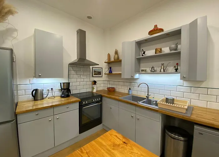 T3 Atypique Au Rez De Chaussee Рамонвиль-Сент-Ань